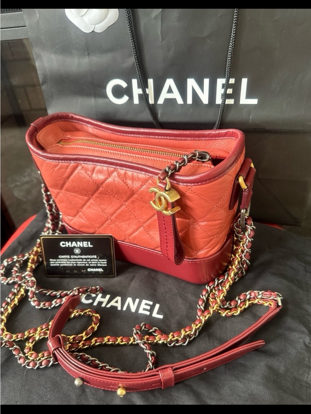 CHANEL Red Quilted Leather Crossbody with CC Charm and Chain Strap - Picture 2 of 13